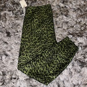 Good American Pesto Leopard Print Green and Black Leggings